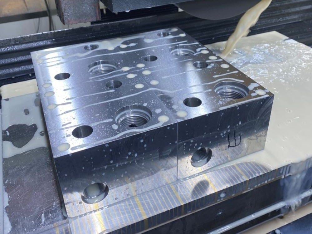 Engineering/Reverse engineering